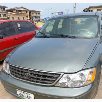 Toyota Avalon XL 2004 Gray