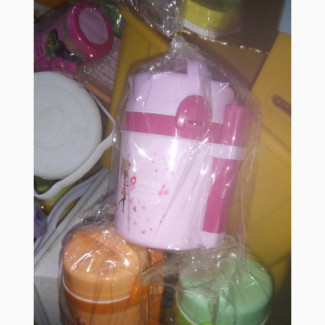 Quality Food Cooler With Spoon and Fork