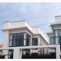 5bdrm Duplex in Ikota Villa for sale