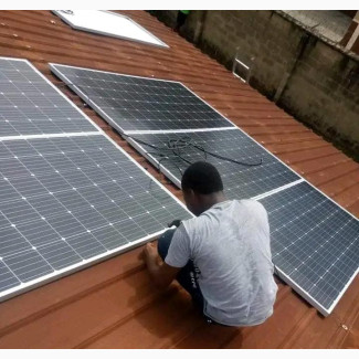 300W Canadian Solar Panels