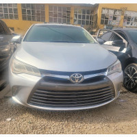 Toyota Camry 2016 Silver