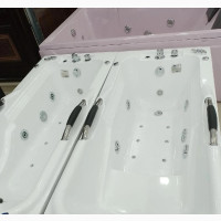 Mini Jacuzzi Bathtub