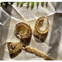 Romanian Gold Earrings With Pendant and Non Tanish Chain