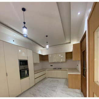 Well Equipped Kitchen Space for Rent in Lekki