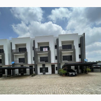 4bdrm Townhouse / Terrace in Zone 7 / Wuse for rent