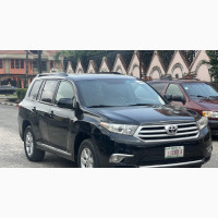 Toyota Highlander SE 2012 Black