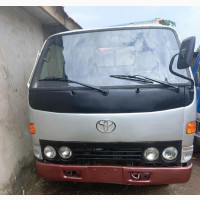 Nigeria Used Toyota Dyna 150 New Model Petrol Engine