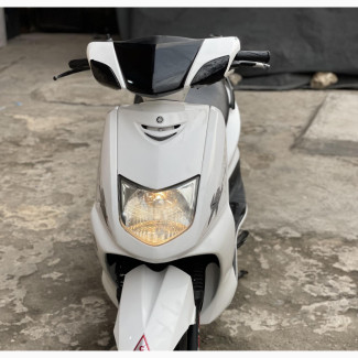 Yamaha 2018 White