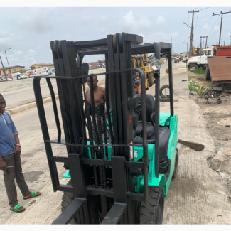 2.5 Tons Forklift for Sale