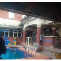 Stand Seven Rooms Hotel for Sale