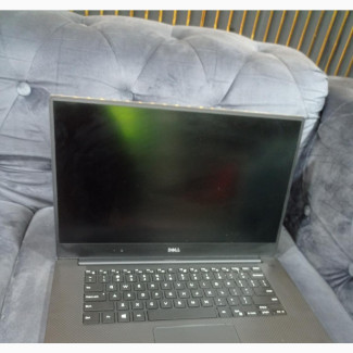 Dell XPS 15 9560 Laptop 7th Gen Core I3 8GB, 500GB + 32GB SSD
