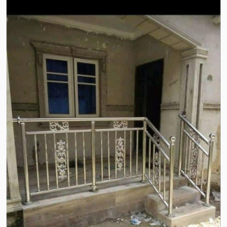 Stainless Rail (Two Sided Rail With Balcony)