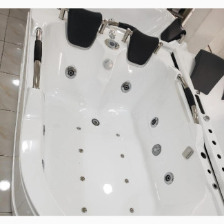 Double Jacuzzi (Pay on Delivery)