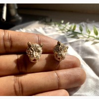 Beautiful Non Tarnish Jaguar Head Stud