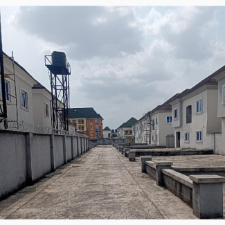 5bdrm Duplex in Vinpat Estate, Owerri for Sale