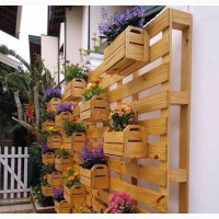 Wooden Pallet Flower Garden