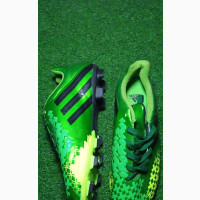 Adidas Predator Football Boots (44/45)