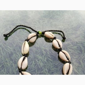 Eyonu(Favor) Abo(Protection) Cowry Bracelet
