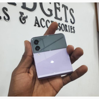 Samsung Galaxy Z Flip3 5G 256 GB Purple