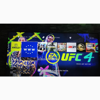 Playstation 4 (PS4) with 8-12 Games and 2 Controllers