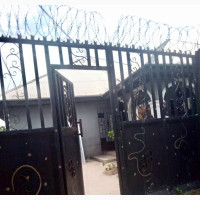 1bdrm House in The Roof, Isoko for sale