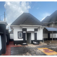 Furnished 5bdrm Duplex in Oshimili South for sale
