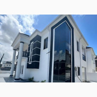 Luxurious 5BR Detached Duplex with BQ in Diamond Estate for Sale