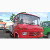 Mercedes Benz 608 Pickup Body Very Clean - Red Green