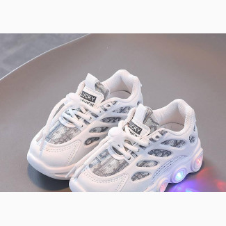 Beautiful LED LIGHT Unisex Sneakers