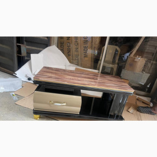 Quality Tv Shelve and Table