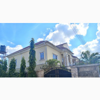 4bdrm Duplex in Apo for sale
