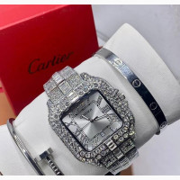 Classy Female Bracelets Set