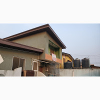 5bdrm House in Ladipo Avenue Lonlo for rent