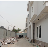 5bdrm Duplex in Unity Estate, Amuwo-Odofin for sale
