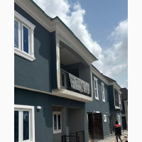 3bdrm Block of Flats in 2Nd Avians Tipper, Akala Express for rent