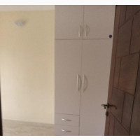 Beautiful, Wild Brand New 3 Bedroom Flat Upstairs