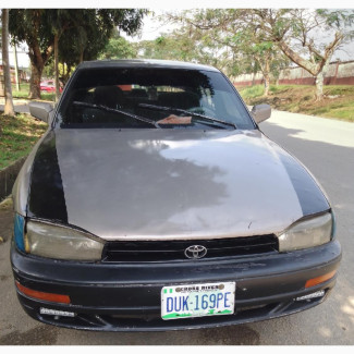 Toyota Camry 1994 Gold