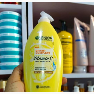 Garnier Bright Complete Extra Repairing Lotion 400ml