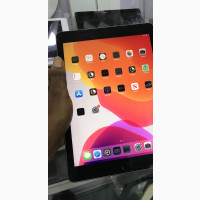 Apple iPad Pro 9.7 128 GB Gray