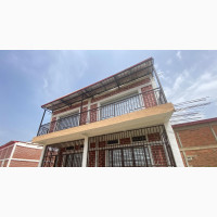 Spacious Warehouse-Supermarket for Lease