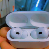 Apple Fairly Used Airpod Pro 2
