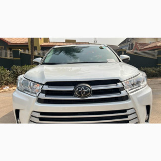Toyota Highlander XLE AWD 2020 White