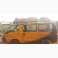 Mitsubishi L300 2004 Yellow
