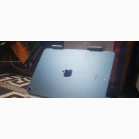Apple iPad Air (2022) 256 GB Blue