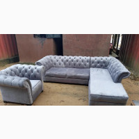 American Chesterfield L-Shaped Sofa