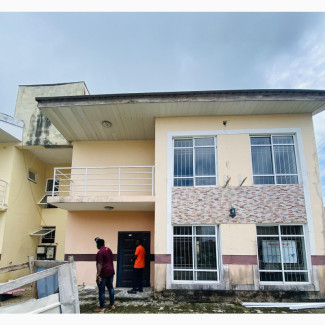 4bdrm Townhouse / Terrace in Pearl Nuga Estate, for rent