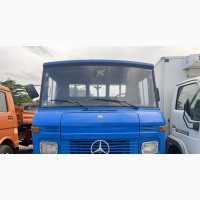 Mercedes-Benz 608 2005 Blue