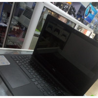 Laptop Dell Inspiron 15 4GB AMD Ryzen 5 HDD 500GB
