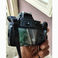 Professional Nikon3000 Camera