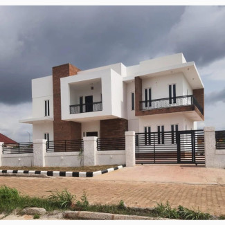 Furnished 5bdrm Maisonette in Golf City/ Enugu for sale